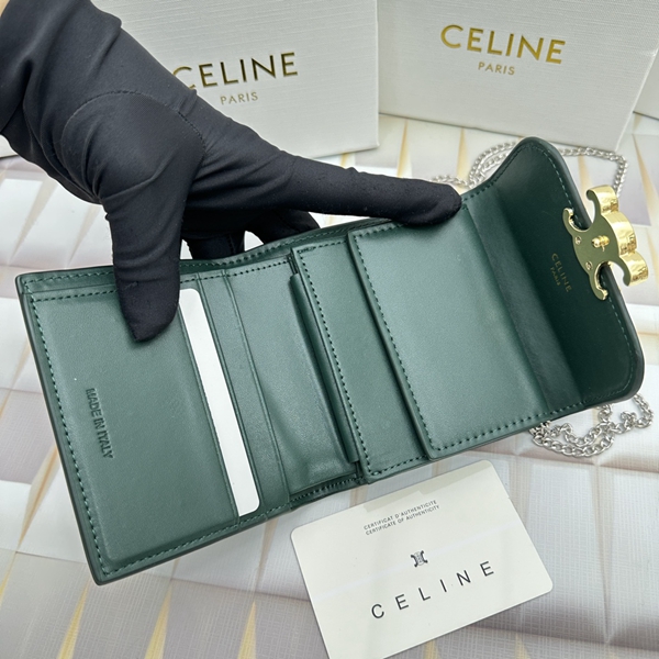 超激安ブランド財布偽物着用イメージ